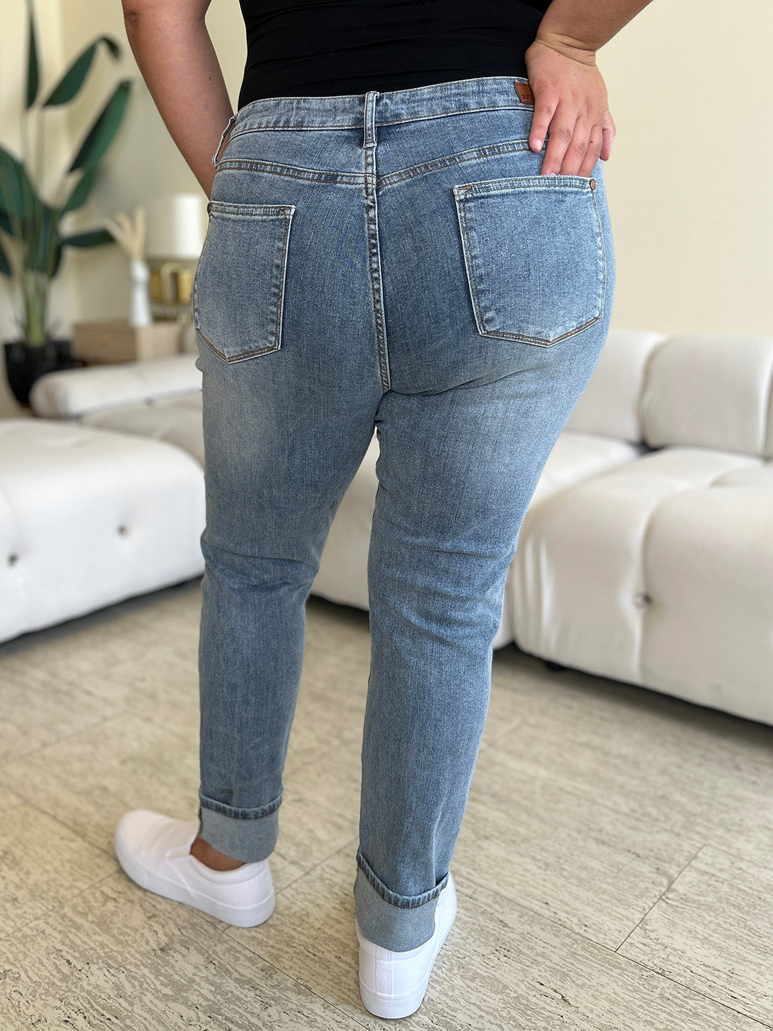 Judy Blue High Waist Cuff Hem Jeans (0-24w)