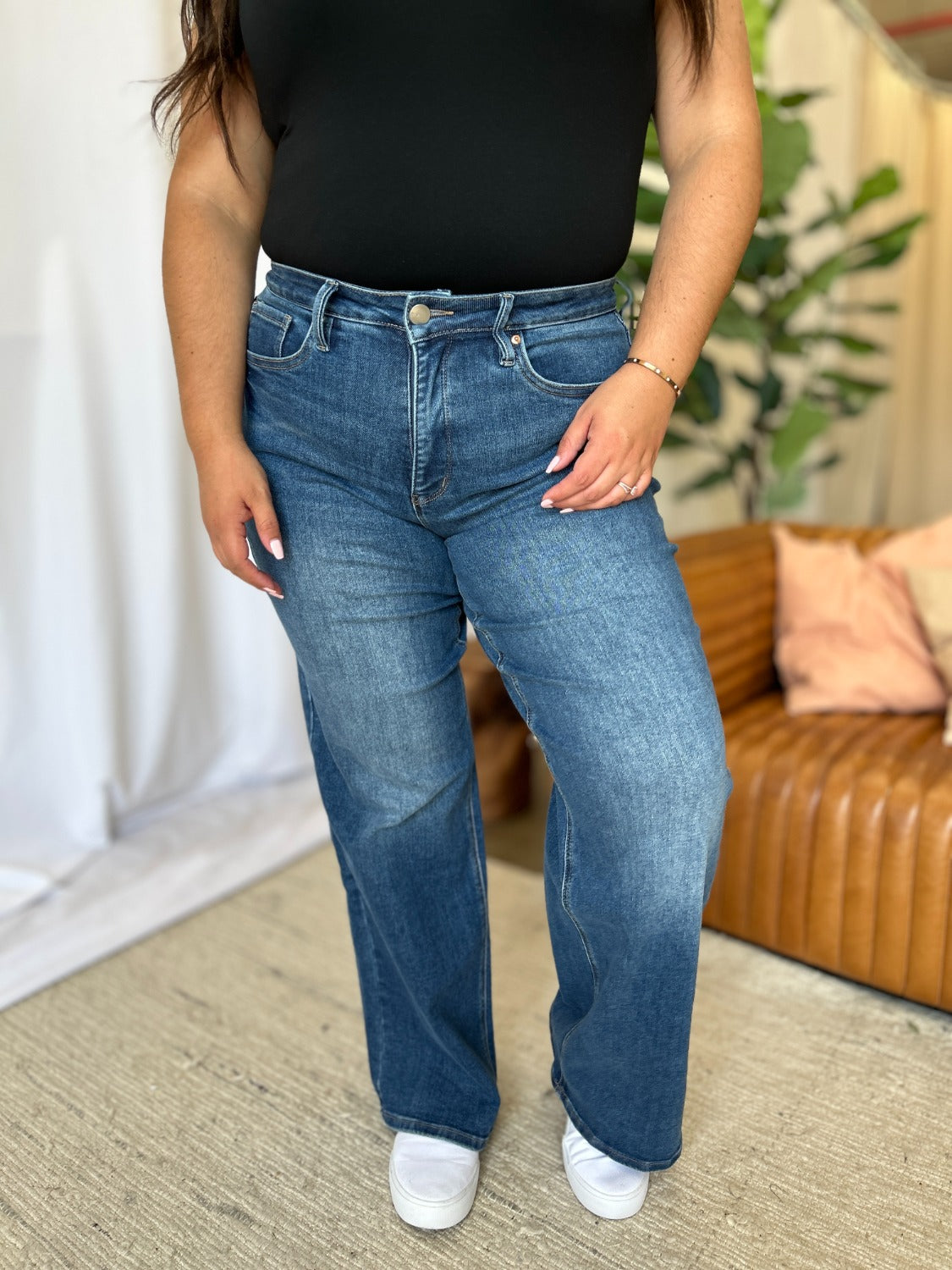 RFM High Rise Tummy Control Wide Leg Jeans (3-24w)