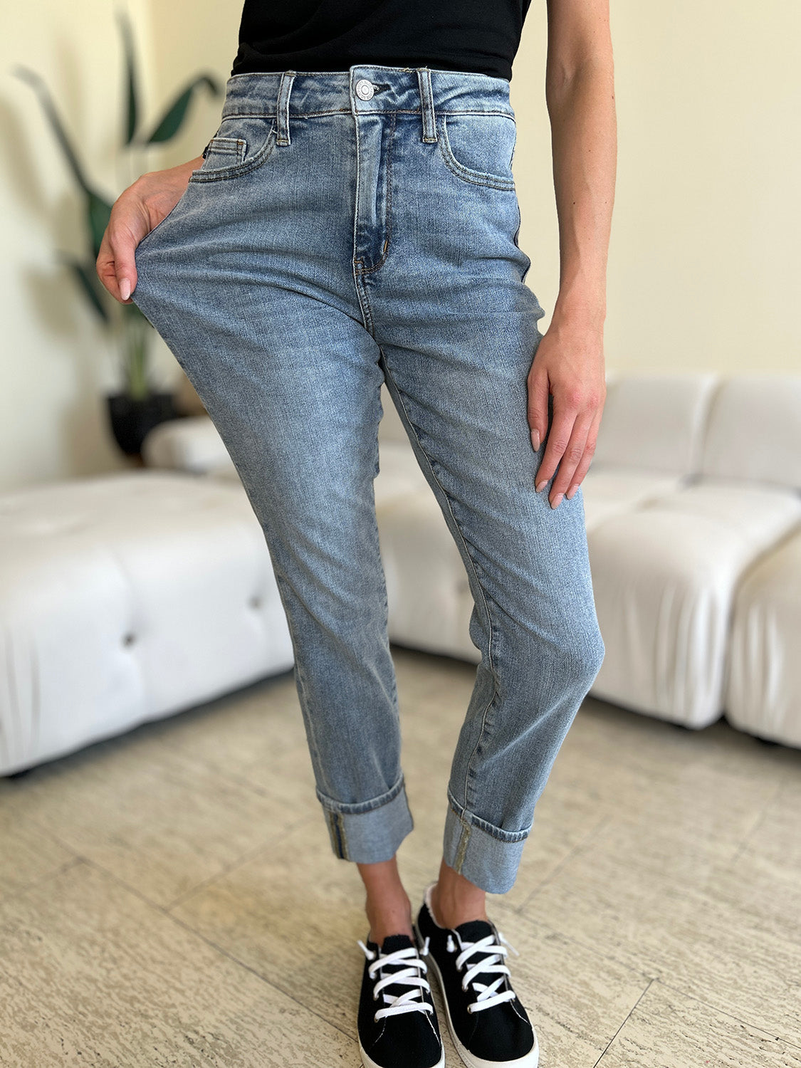 Judy Blue High Waist Cuff Hem Jeans (0-24w)