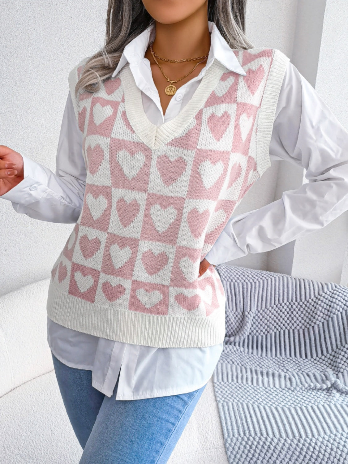 Heart V-Neck Sweater Vest (s-l, multiple colors)