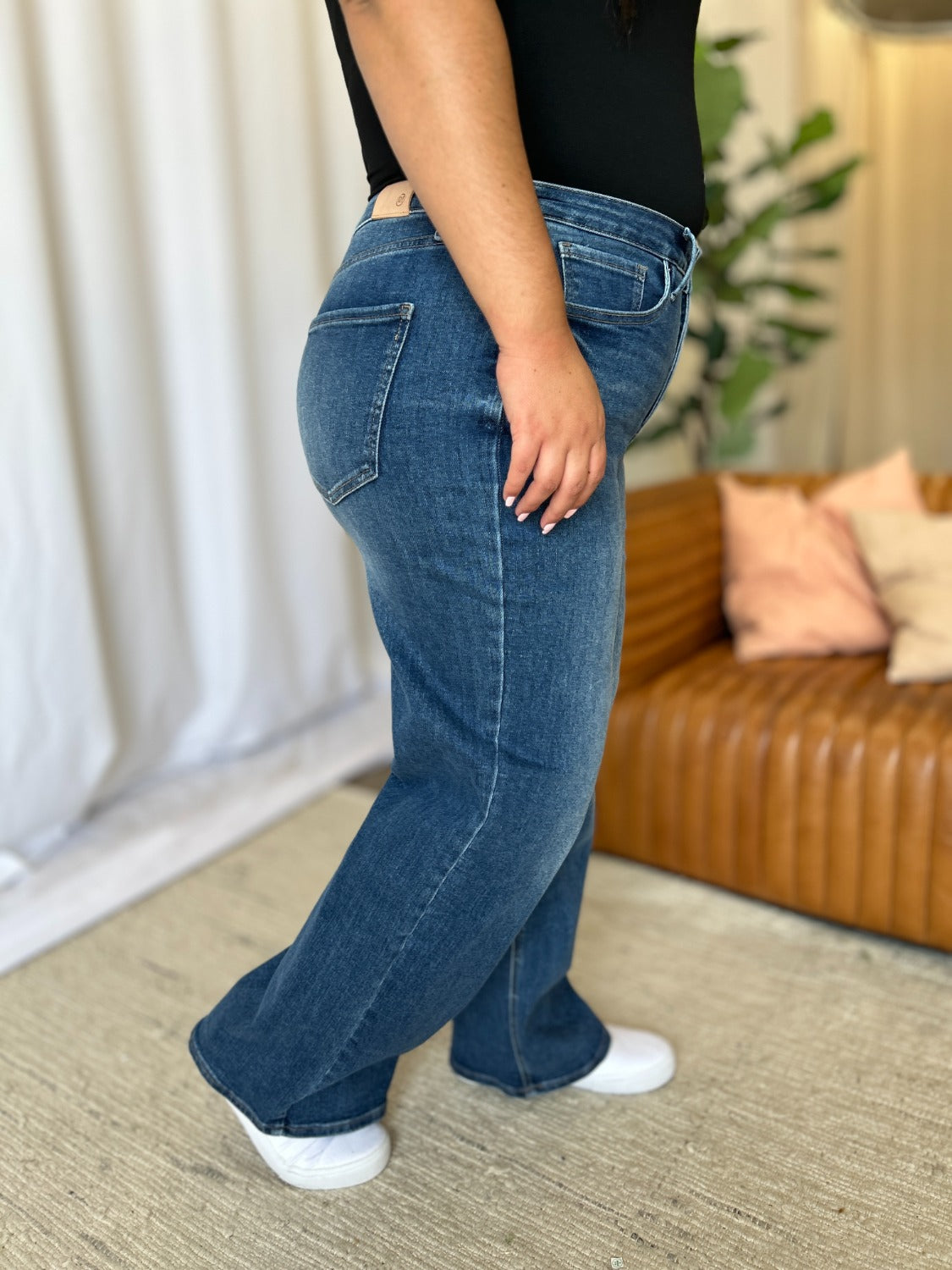 RFM High Rise Tummy Control Wide Leg Jeans (3-24w)