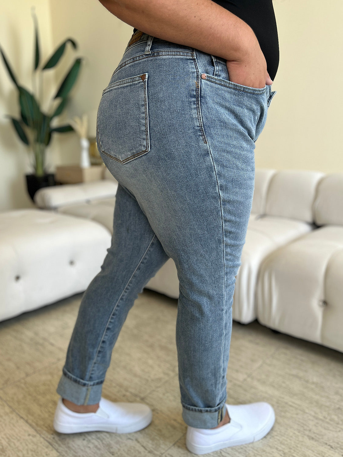 Judy Blue High Waist Cuff Hem Jeans (0-24w)